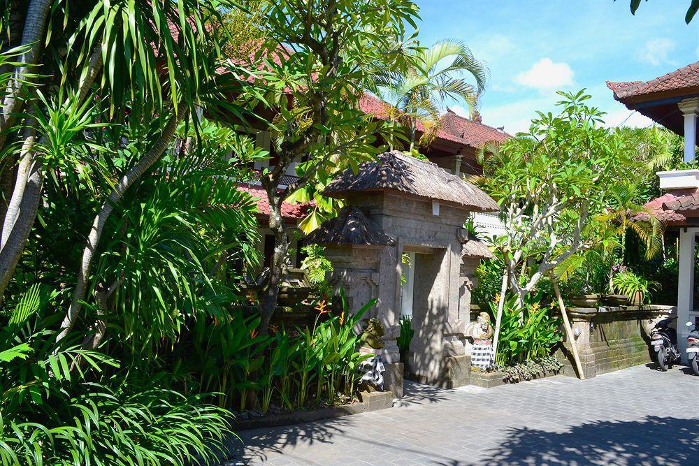 Guest house Flamboyan 2*