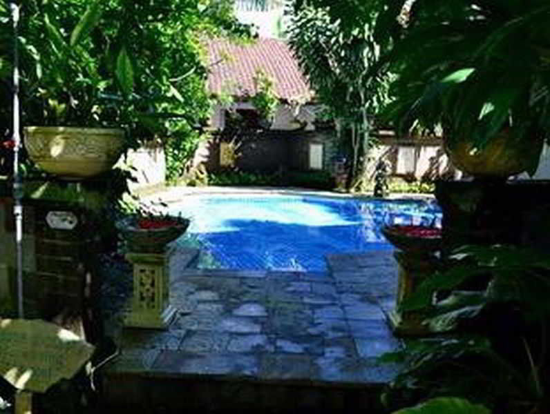 Flamboyan Guest house Kuta (Bali)