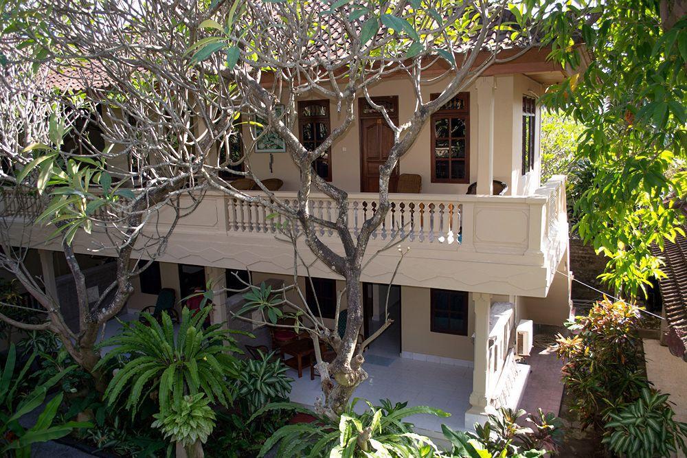 Flamboyan Guest house 2*