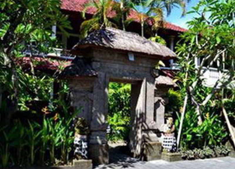 Flamboyan 2* Kuta (Bali)