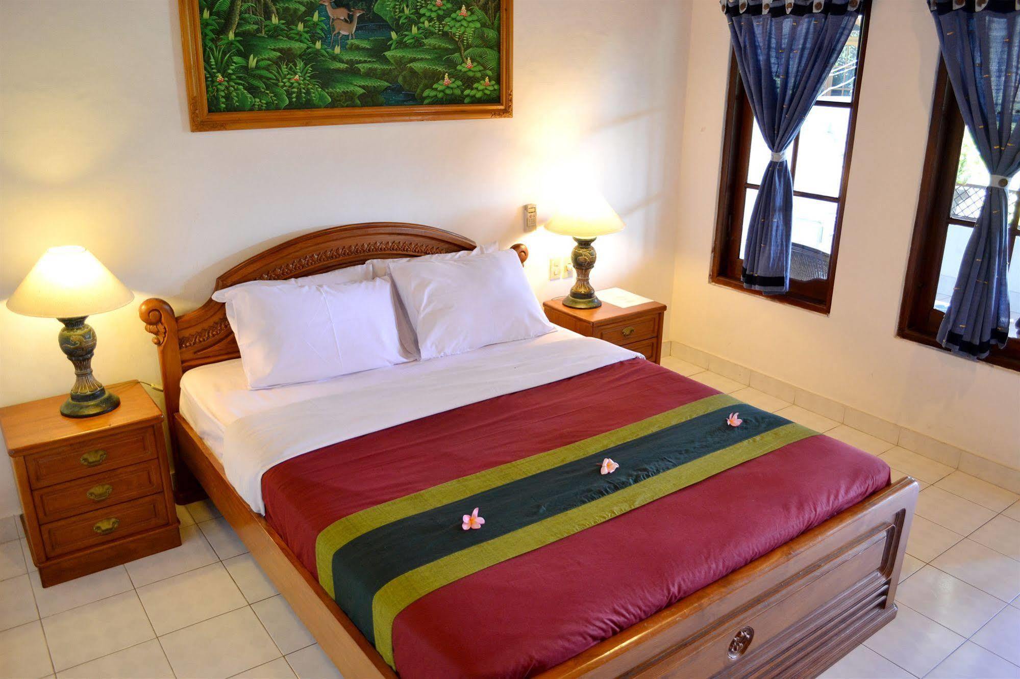 Flamboyan Guest house 2*