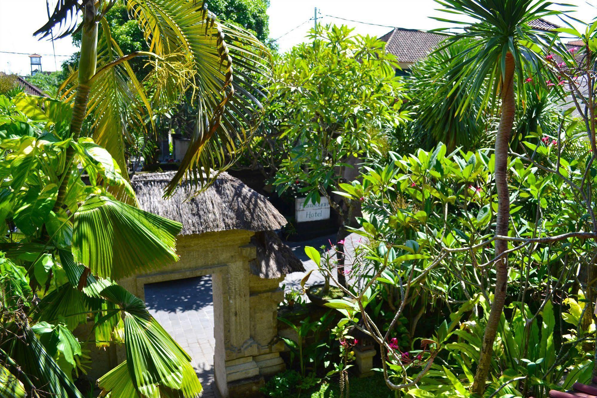 Flamboyan Guest house Kuta (Bali)